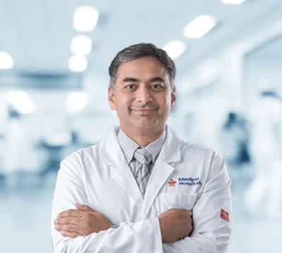 DR. SRIKANTH V
